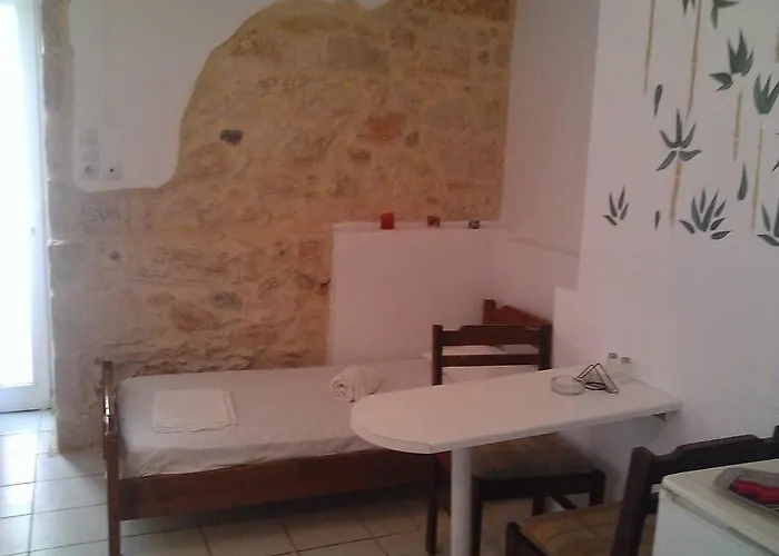 Studio 10 Minutes From The Center Of Heraklion.